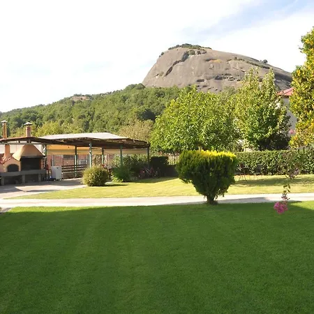 The Other Side Of Meteora With Lush Garden, Bbq & Pavillion *
