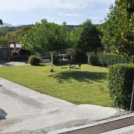 The Other Side Of Meteora With Lush Garden, Bbq & Pavillion *